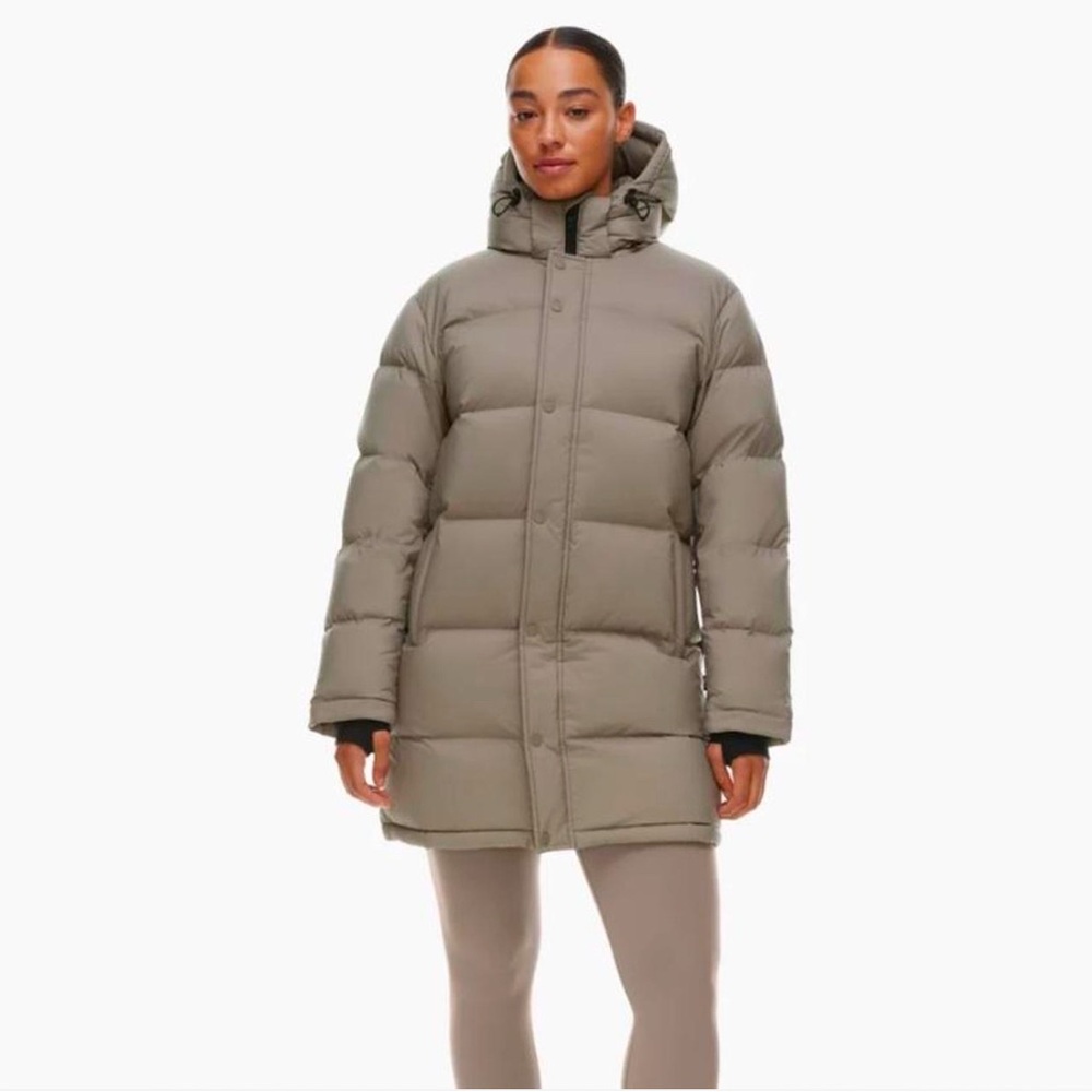 Aritzia Super Puff Mid - Modern Taupe, EUC XXXS